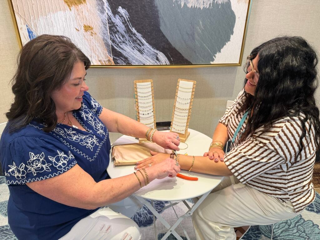 Bloom2BeYou jewelry experience